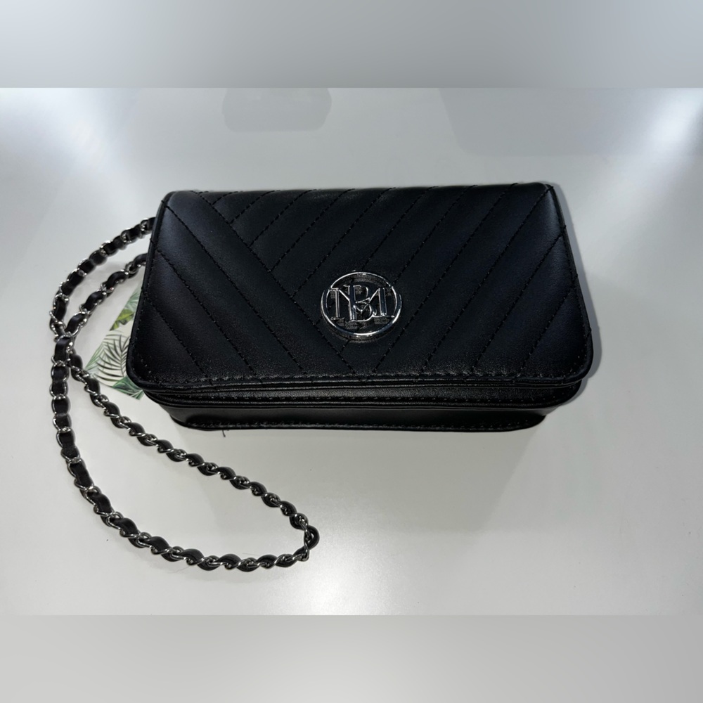 Badgley Mischka Black Camera Bag